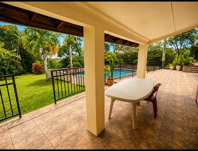 4 BEDROOM HOUSE FOR SALE IN DAWNCLIFFE